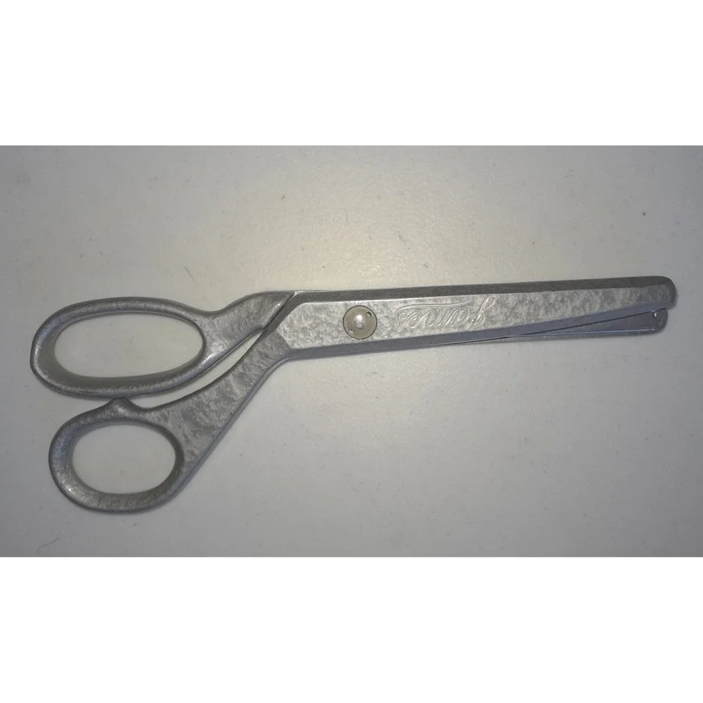 Vintage James Pinking Shears by Griffon Made in‎ USA with Original Box Silver